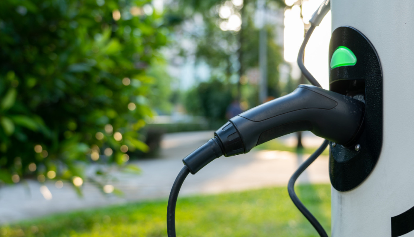 Borne de recharge : quelles sont les obligations légales pour les entreprises en 2025 ?
